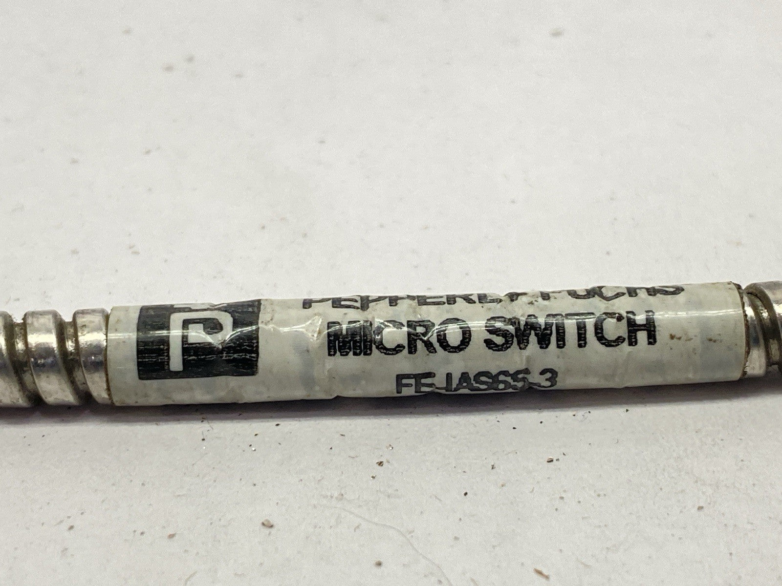 Pepperl+Fuchs FE-IAS6S-3 Glass FIber Optic Cable 34" - Maverick Industrial Sales