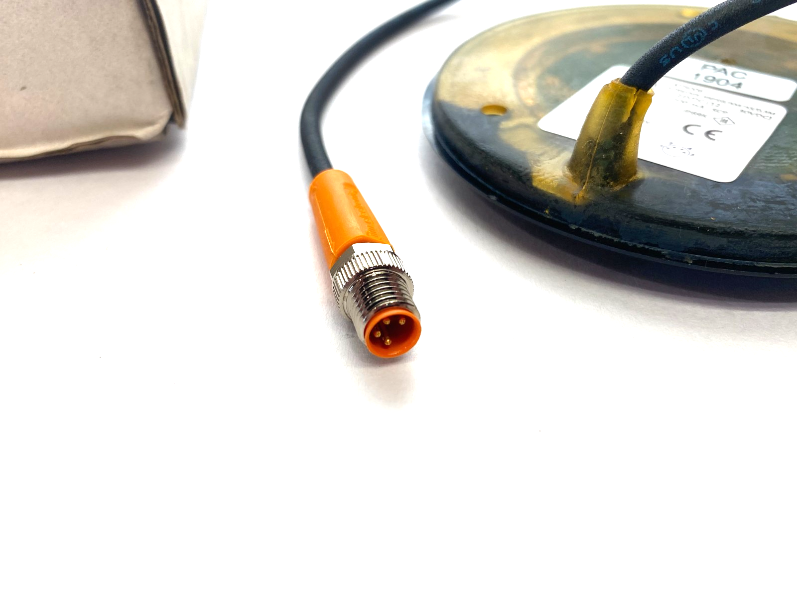 Ifm KT5006 Capacitive Touch Sensor, KTRSHMK-RBPKG/AM/AS/0,3M - Maverick Industrial Sales