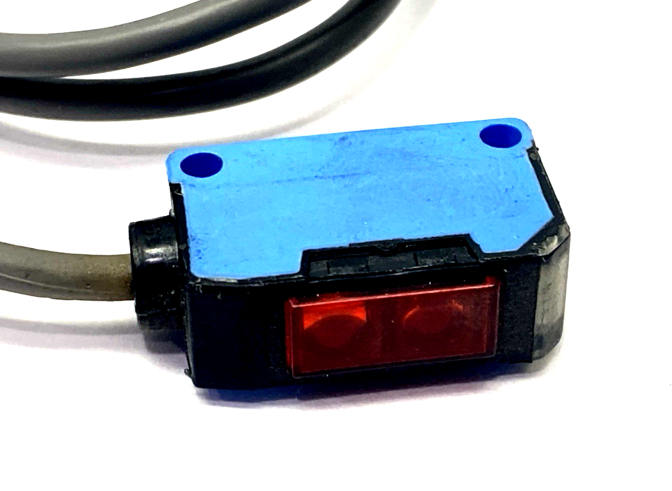 BGS-S08N | Sick Optex Photoelectric Sensor, CUT CABLE - Used - Maverick Industrial Sales