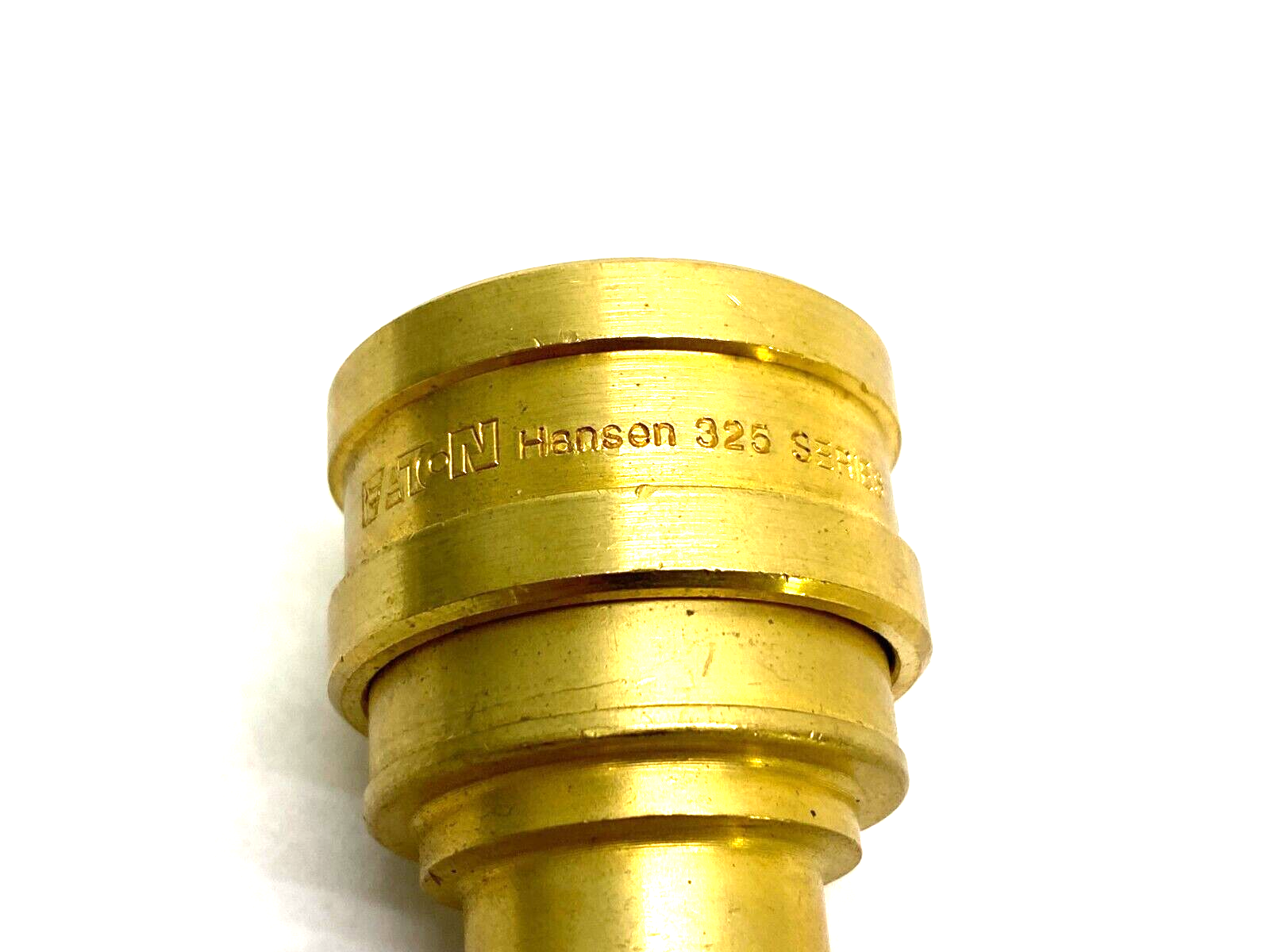Eaton Hansen B3H21SL Brass Quick-Connect Auto Seal Lock Sleeve Fitting 3/8" FNPT - Maverick Industrial Sales