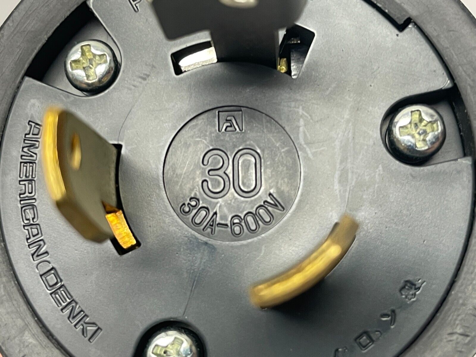 American Denki 3362RW Twist Lock Plug 30A 600V - Used - Maverick Industrial Sales