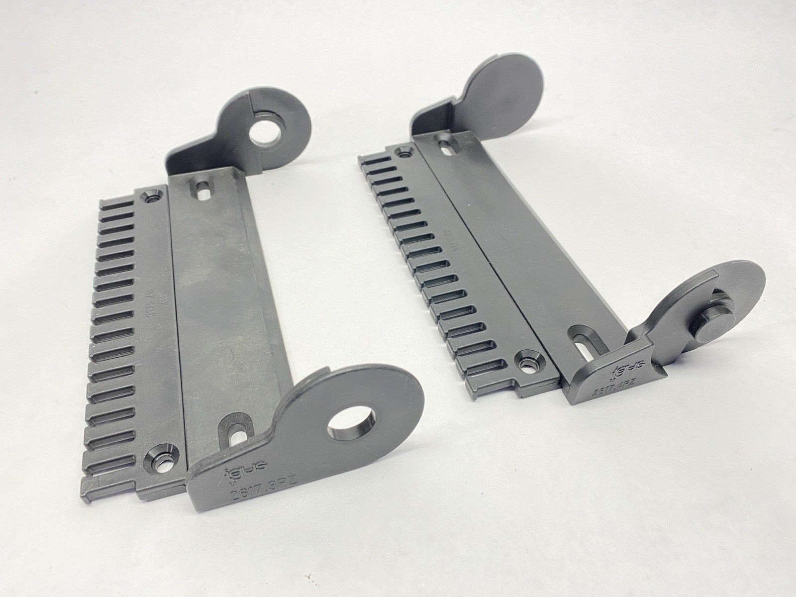 2617.3PZ | Igus Mounting Bracket Full Set With Tiewrap Plate - New Other - Maverick Industrial Sales