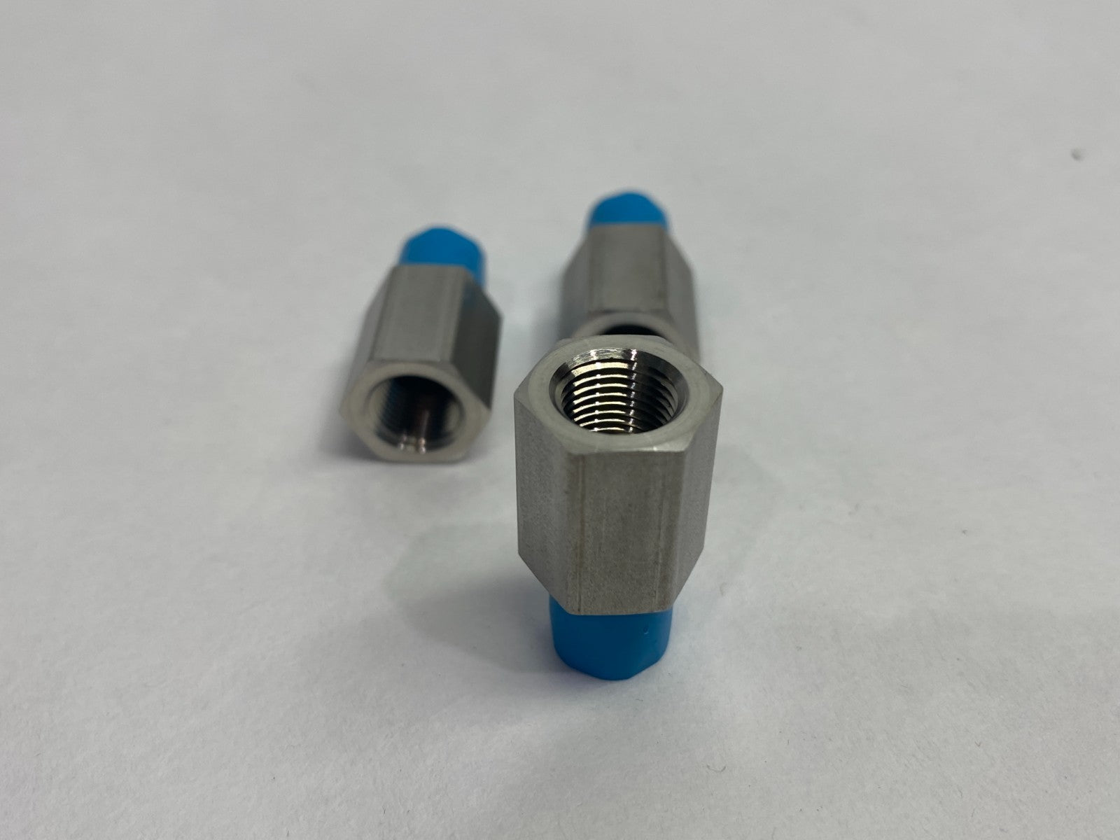 Swagelok SS-2-A-2RT Stainless Steel Pipe Adapter Fitting 1/8" LOT OF 3 - New – Open box - Maverick Industrial Sales