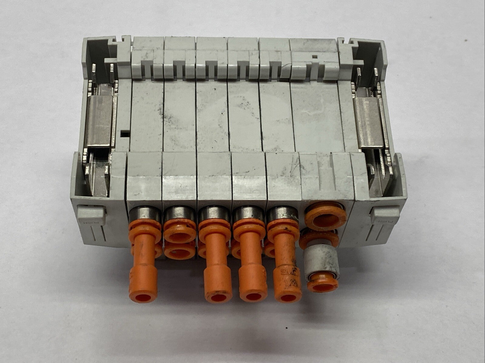 SMC SS5Y3-60-05U Cassette Style Manifold 5-Port w/ SY3140-5WOZ Solenoid Valve - Maverick Industrial Sales