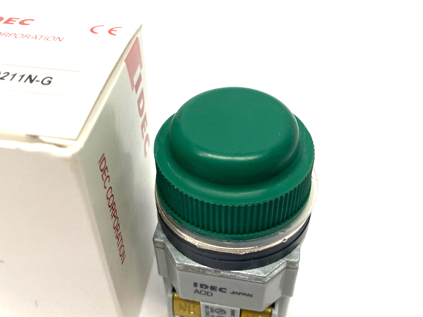 IDEC AOPD211N-G Extended Pushbutton 30mm Green Rubber Head 2-Position - Maverick Industrial Sales