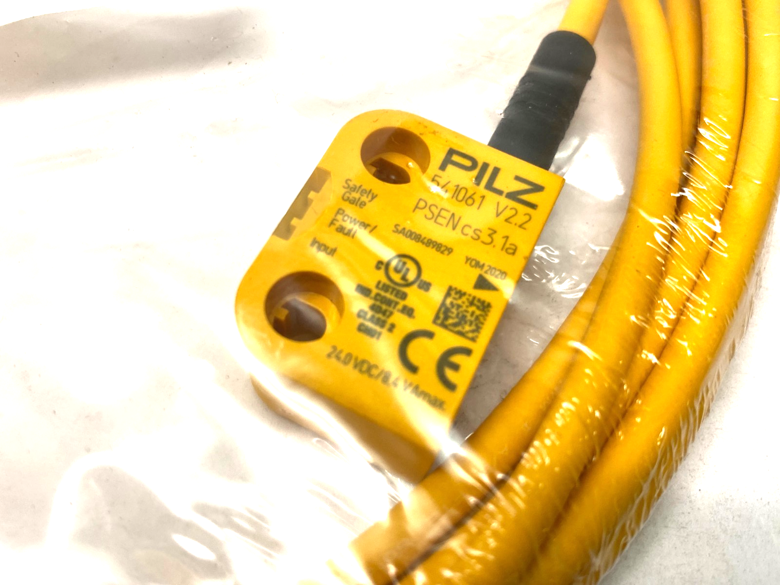 Pilz PSEN cs3.1a 1switch RFID Coded Safety Switch, 2-Safe SC Outputs, 541061 - Maverick Industrial Sales