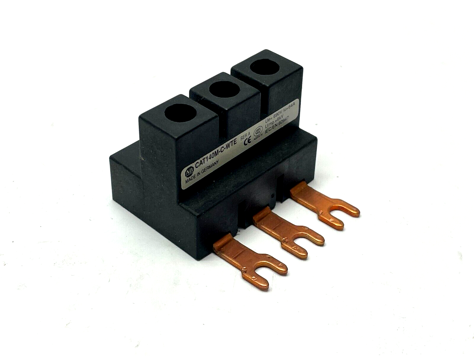CAT140M-C-WTE | Allen Bradley Contact Block 600V 64A LOT OF 2 - Used - Maverick Industrial Sales