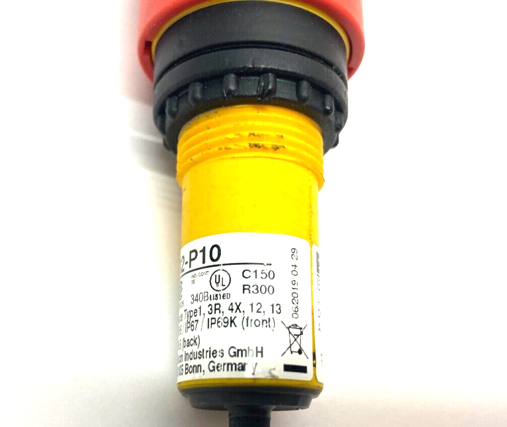 C22-PVT45P-K02-P10 | Eaton 22mm Emergency Stop Switch 3-Pos Non-Illuminated 24V - Used - Maverick Industrial Sales
