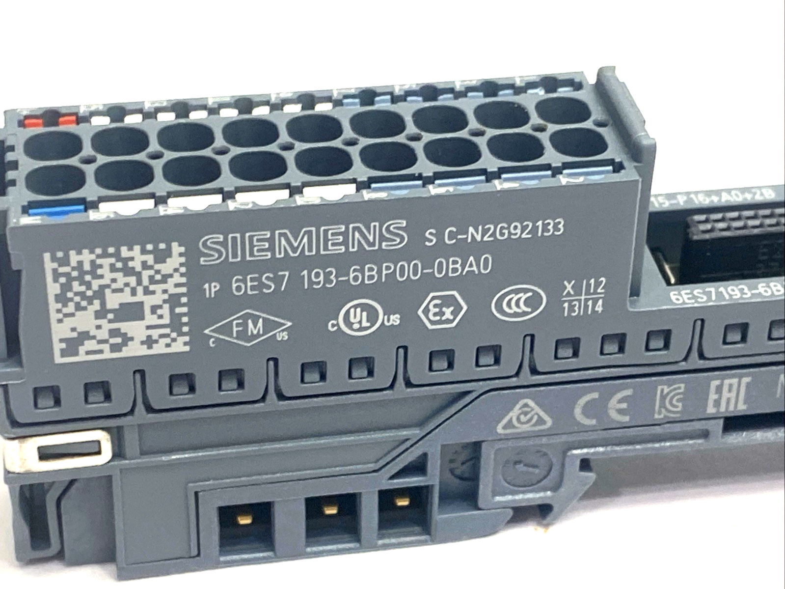 6ES7193-6BP00-0BA0 | Siemens SIMATIC ET 200SP, BaseUnit BU15-P16+A0+2B - Used - Maverick Industrial Sales