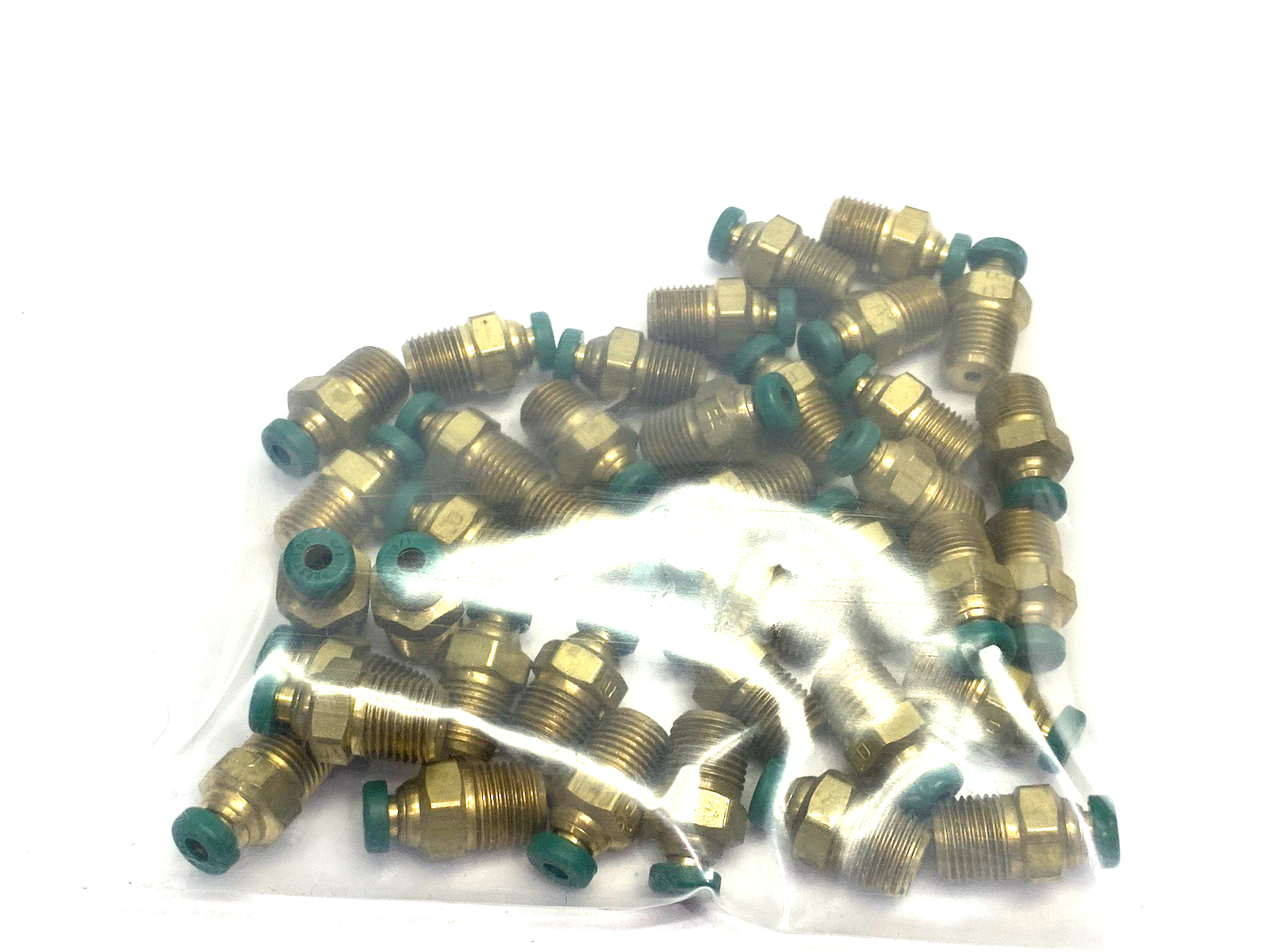 L68PLN-2-2 | Parker Prestolok Straight Fitting 1/8" to 1/8" Male Thread LOT OF 38 - New – Open box - Maverick Industrial Sales