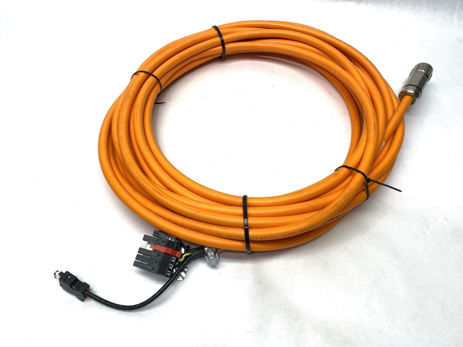 R914503996 | Bosch Rexroth Servo Motor Hybrid Cable 13m RHB2-021DDB-NN-013,0 - New Other - Maverick Industrial Sales