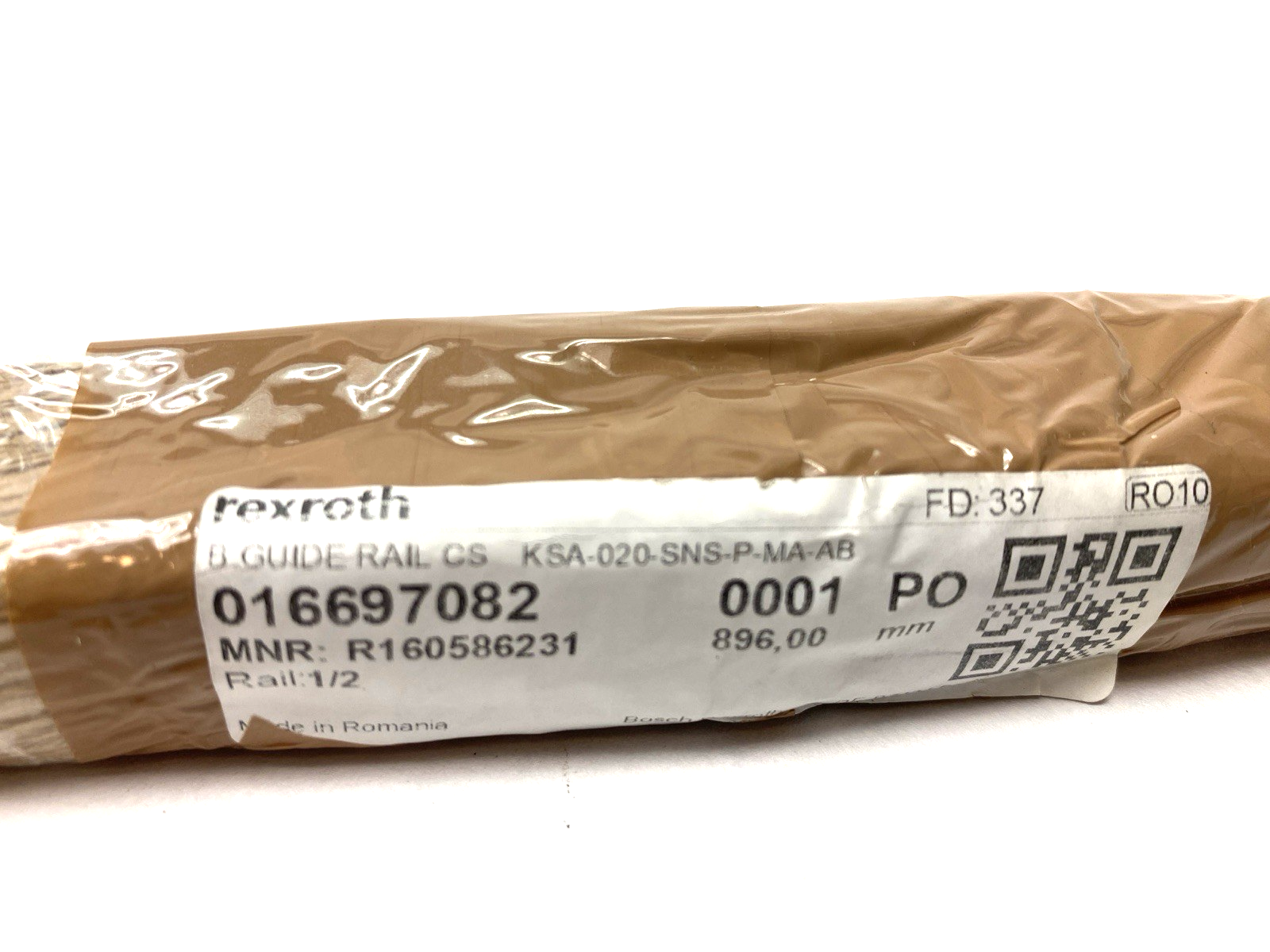 Bosch Rexroth R160586231 Bearing Guide Rail CS KSA-020-SNS-P-MA-AB 896mm - Maverick Industrial Sales
