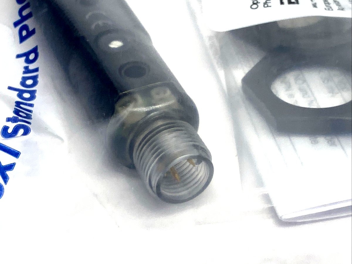 BOS00LW | Balluff Retro-Reflective Photoelectric Sensor M18 BOS 18KW-PA-1QC-S4-C - New - Maverick Industrial Sales