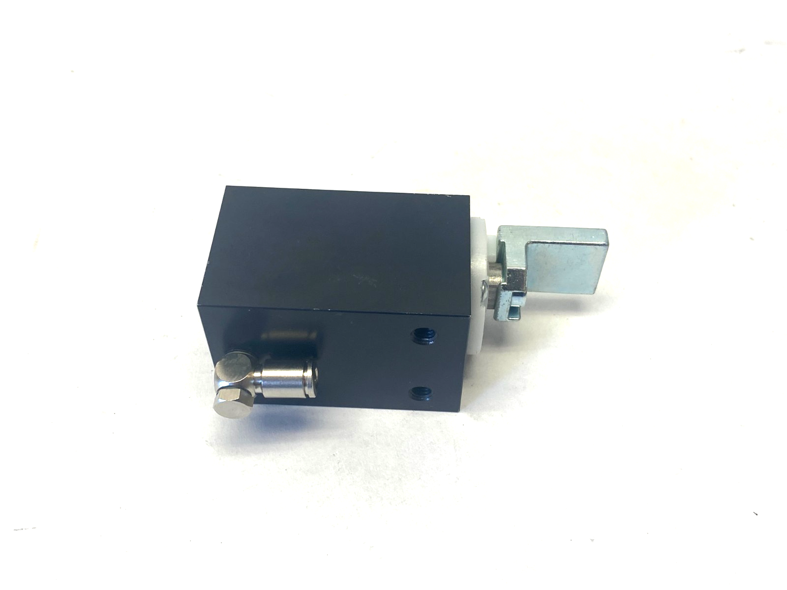 Bosch Rexroth 3842557983 Pneumatic Damper Module DA 2/60 - Maverick Industrial Sales
