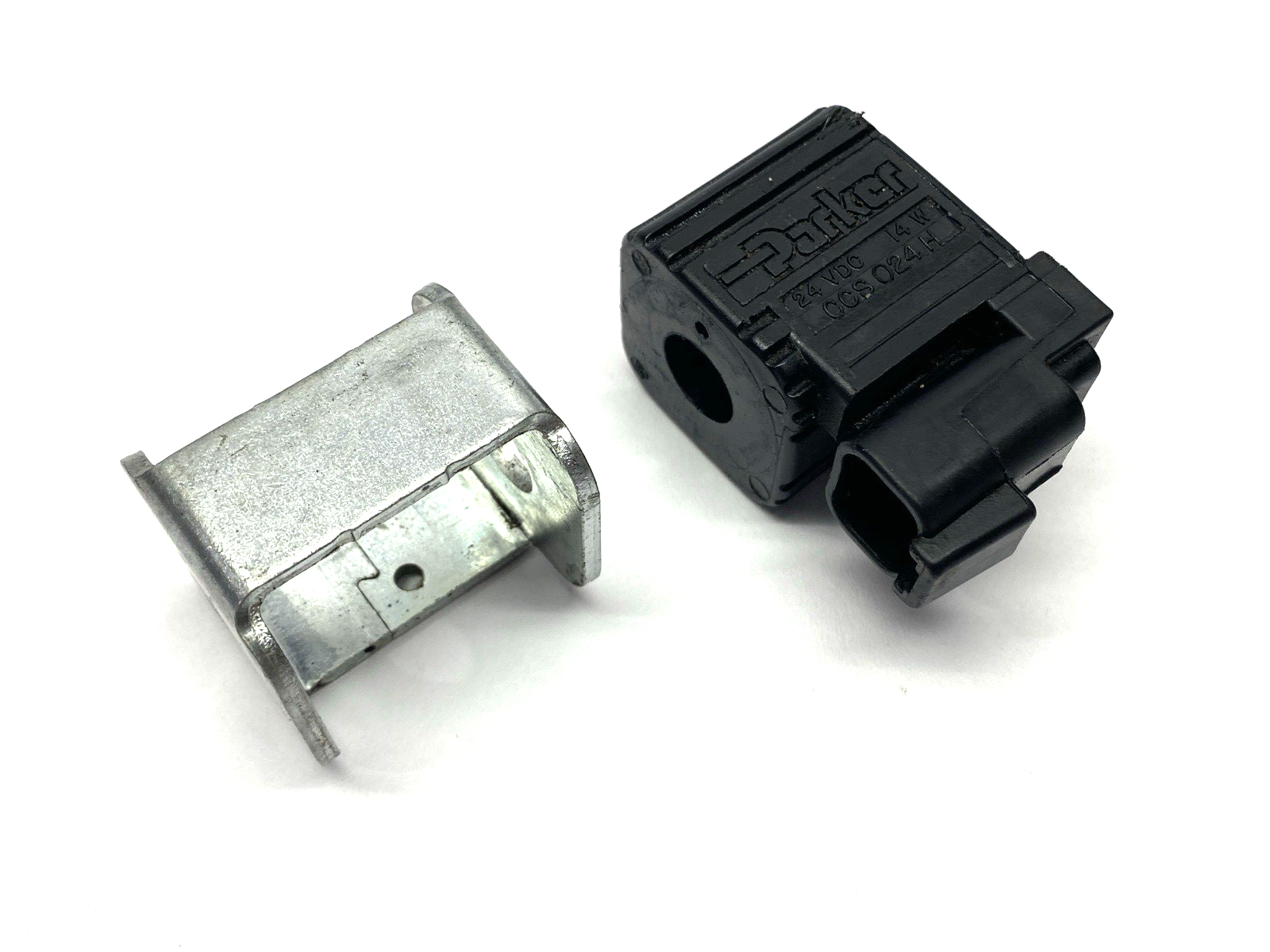 Parker CCS024H Super Solenoid Coil 1/2" 24VDC 14W - Used - Maverick Industrial Sales