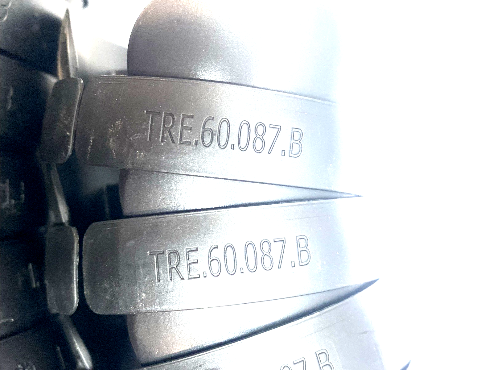 Igus TRE.60.087.B Energy Chain Cable Carrier 158 Links - Maverick Industrial Sales