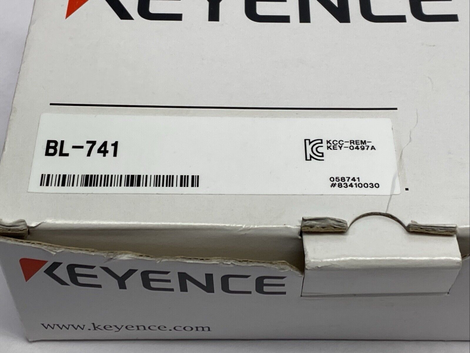 Keyence BL-741 Long-Distance Laser Barcode Reader Medium-Distance Type - Maverick Industrial Sales