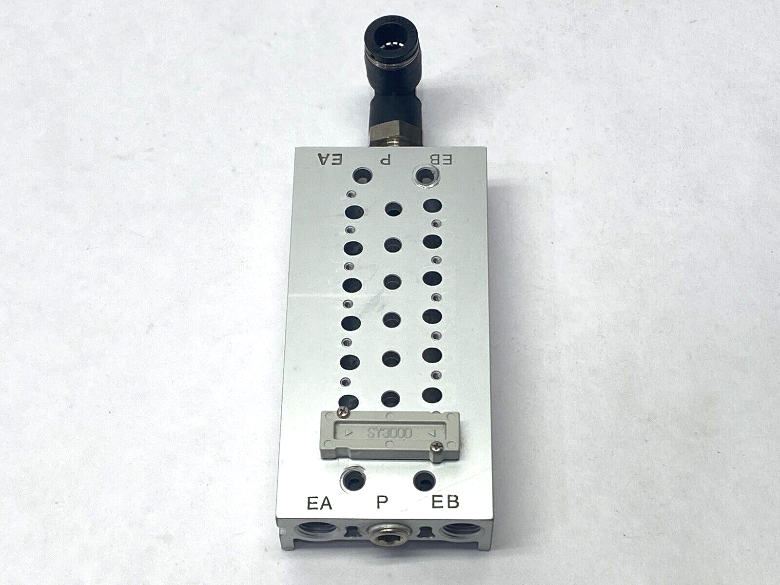 SMC SS5Y3-20-07-00N Pneumatic Manifold Base 7 Station - Maverick Industrial Sales