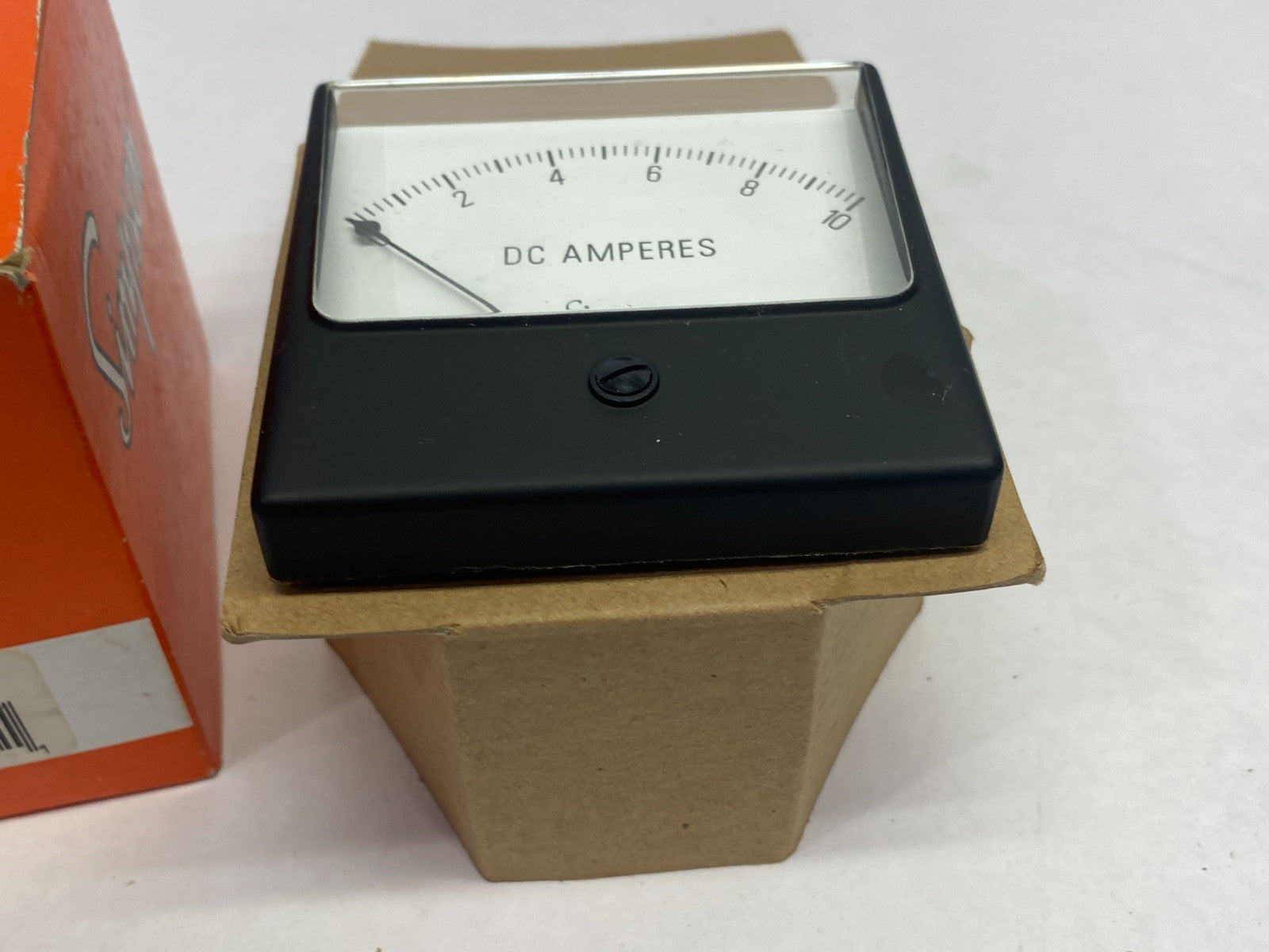 02690 | Simpson Analog Panel Meter 1327A 0-10 DCA - New – Open box - Maverick Industrial Sales