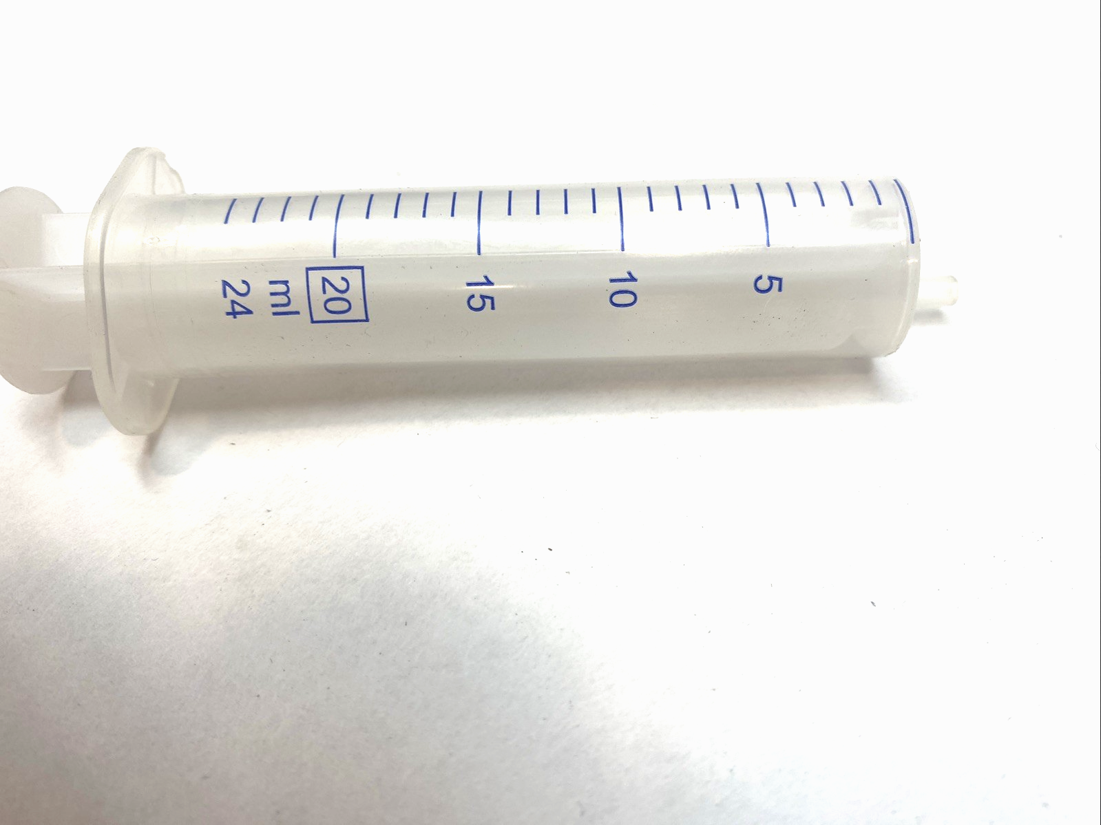 Fisher Scientific S7510‑20 Luer‑Slip Syringe 20mL LOT of 62 - Maverick Industrial Sales