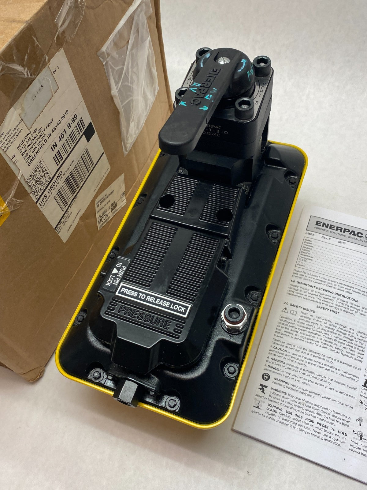 Enerpac PAMG1402N Turbo II Air Hydraulic Pump 4/3 Manual Valve - Maverick Industrial Sales