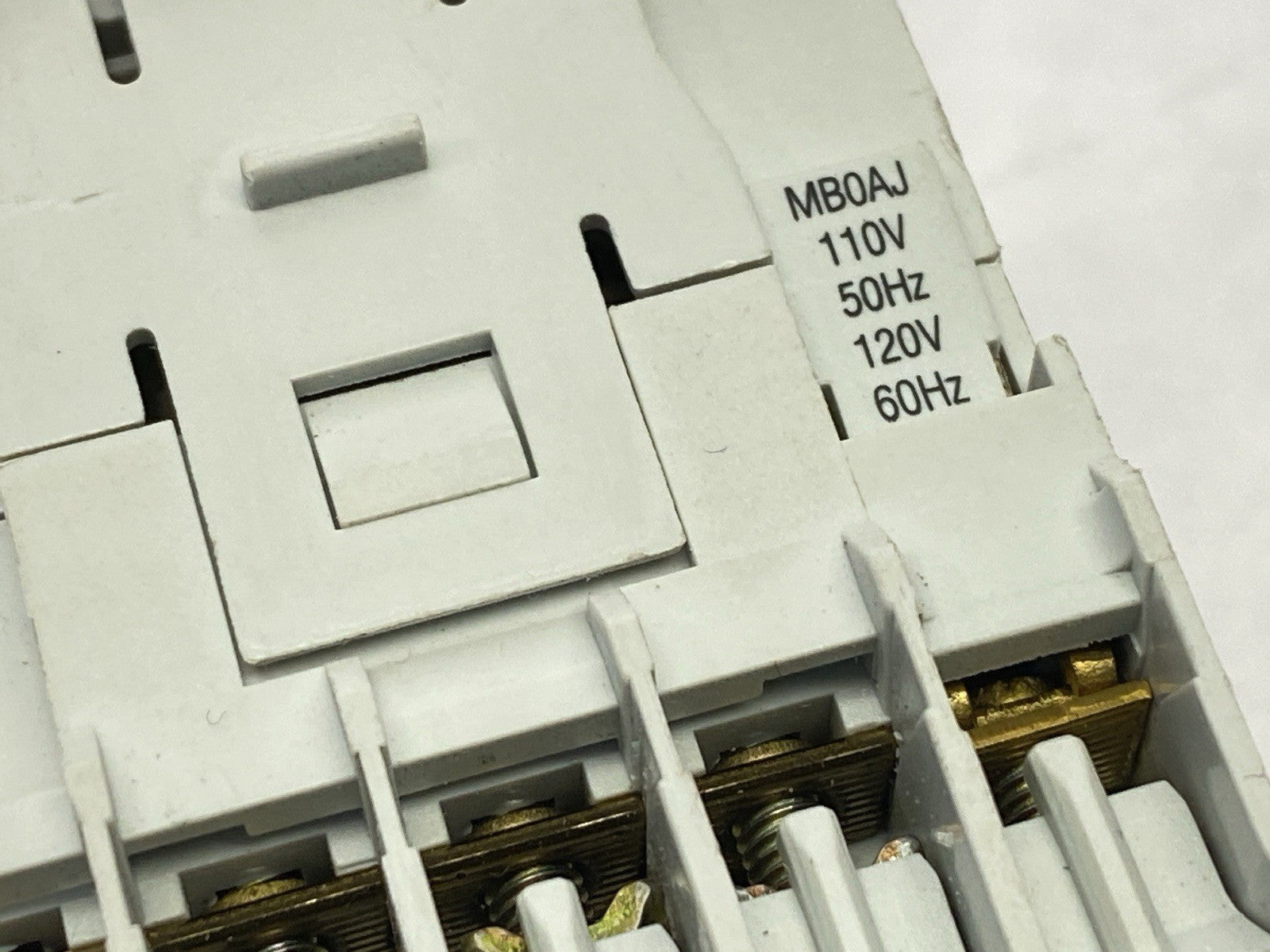 General Electric MCRA40E Auxiliary Mini Control Relay 110/120V MBOAJ Coil - Maverick Industrial Sales