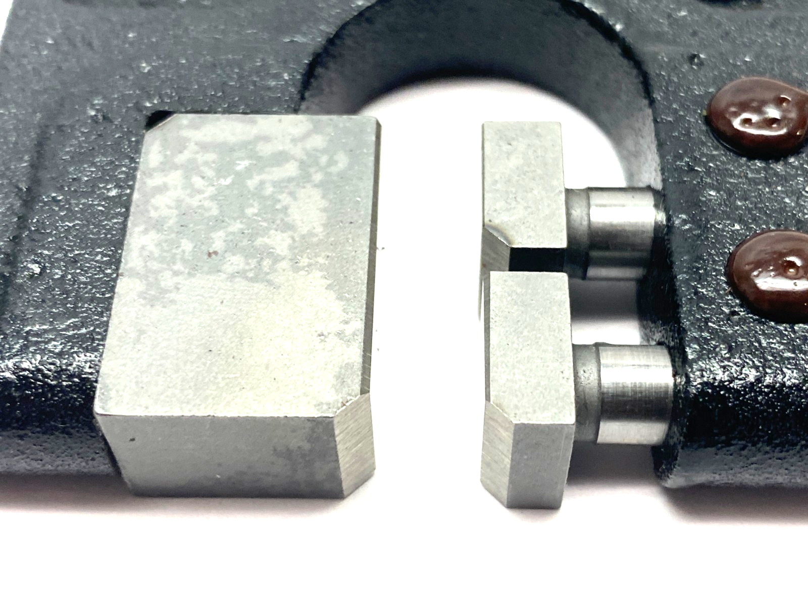 GSG 8.00mm x 7.90mm GO/NOGO Snap Gage Style C - New – Open box - Maverick Industrial Sales