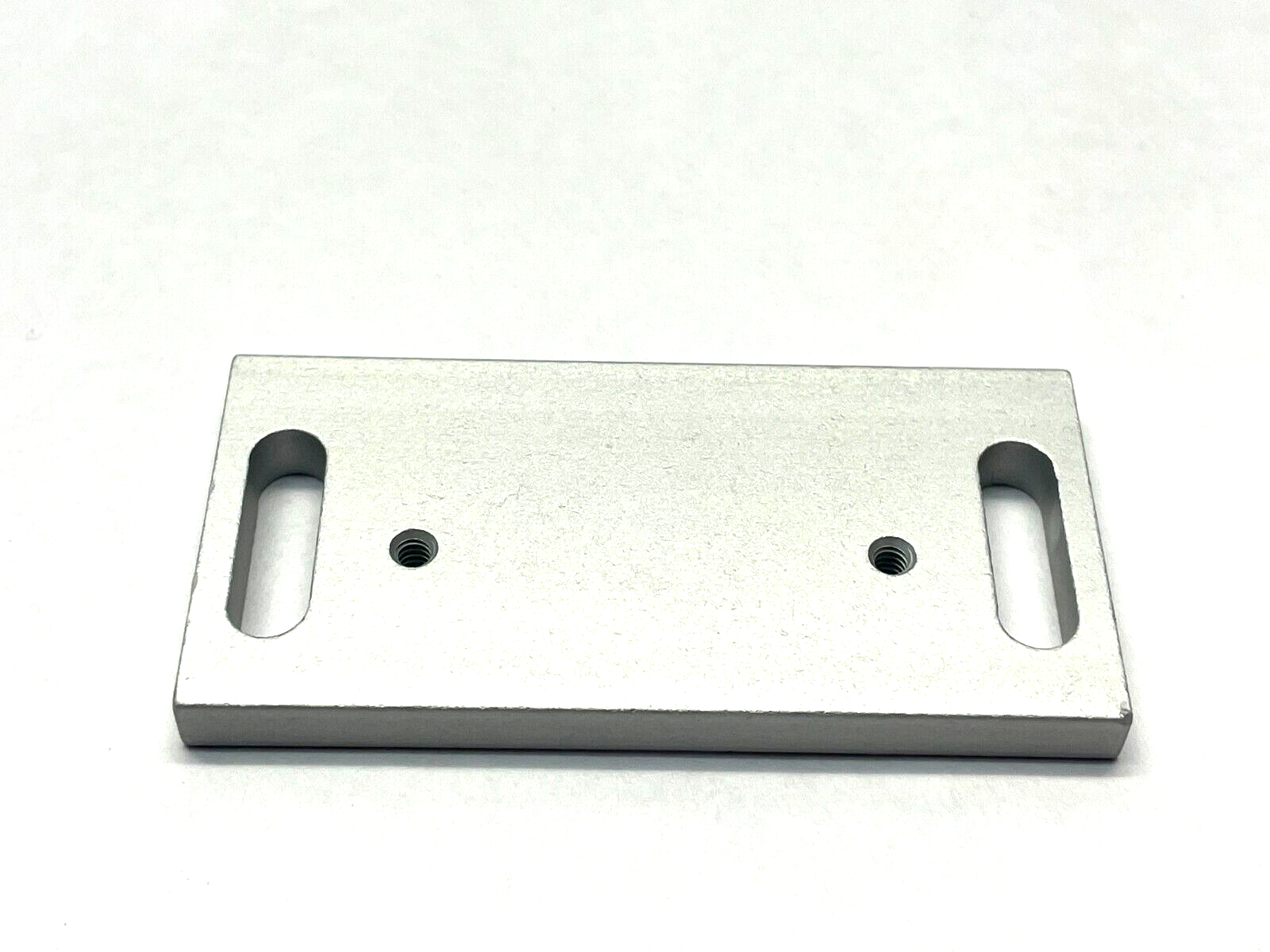 80/20 2123 Door Catch Mounting Plate LOT OF 4 - Maverick Industrial Sales