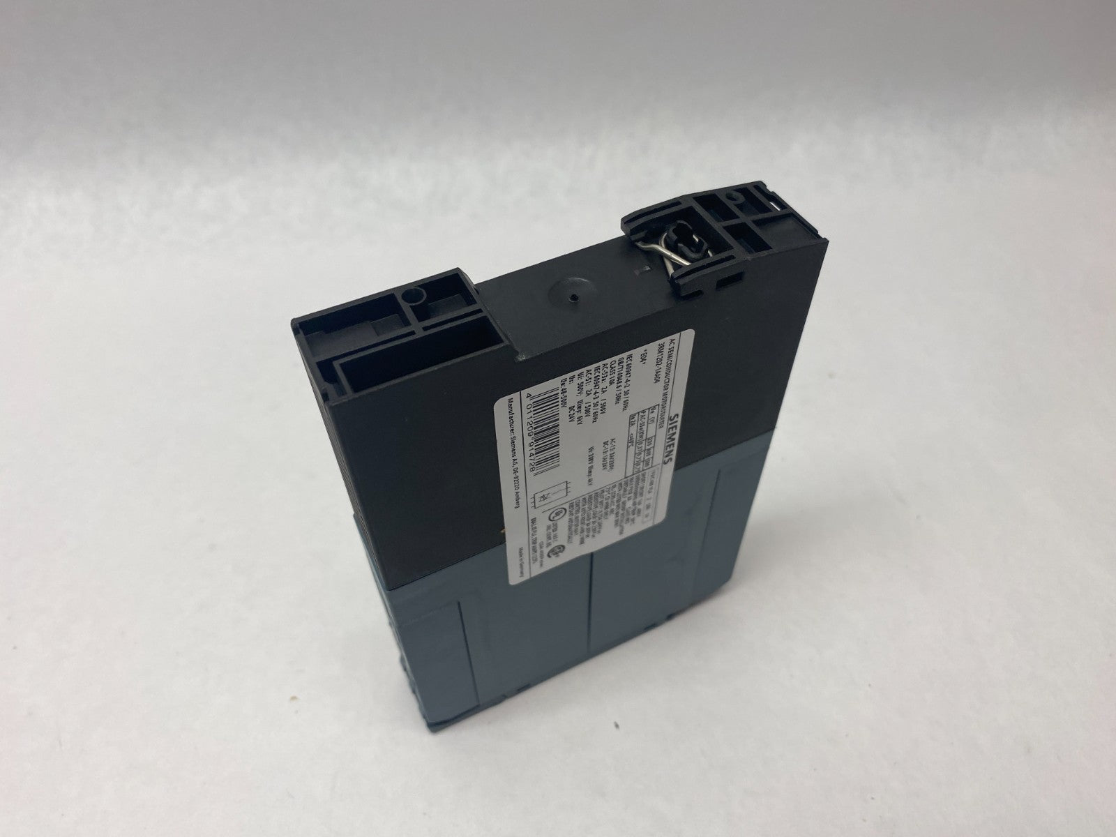 Siemens 3RM1202-1AA04 SIRIUS Reversing Starter, Screw-Type MISSING COVER - Maverick Industrial Sales