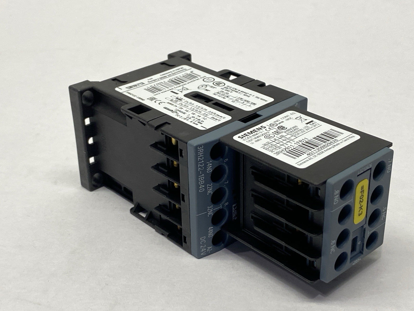 Siemens 3RH2122-1BB40 Contactor Relay 24VDC w/ 3RH2911-1FB11 Contact Block - Maverick Industrial Sales