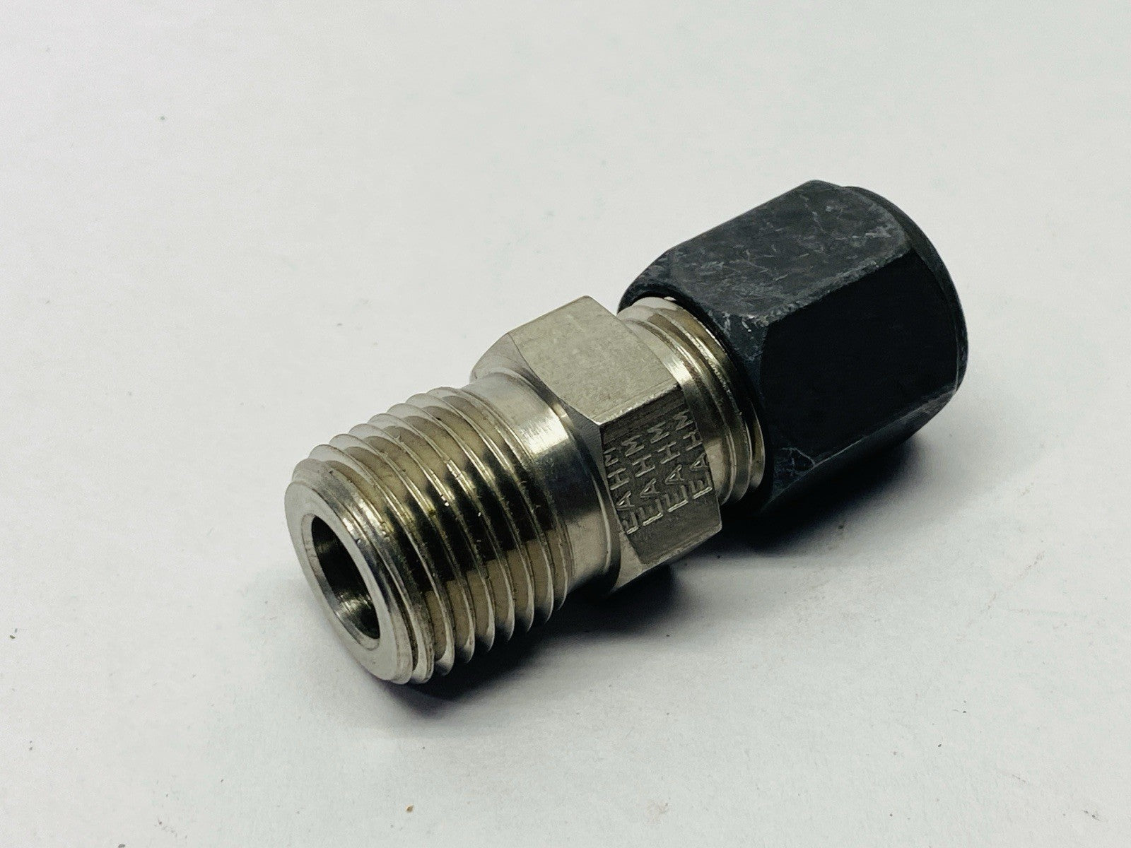 Parker 8-8F8Z-SS Single Ferrule Compression Fitting Tube To Male Pipe 1/2" - Maverick Industrial Sales