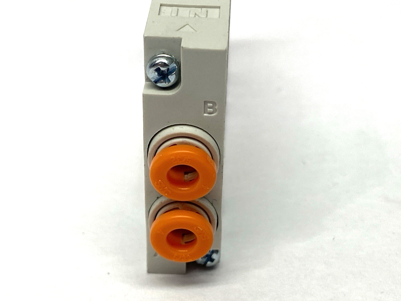 VQ1000-FPG-N3N3-F | SMC Perfect Check Block Valve For Manifold - Used - Maverick Industrial Sales