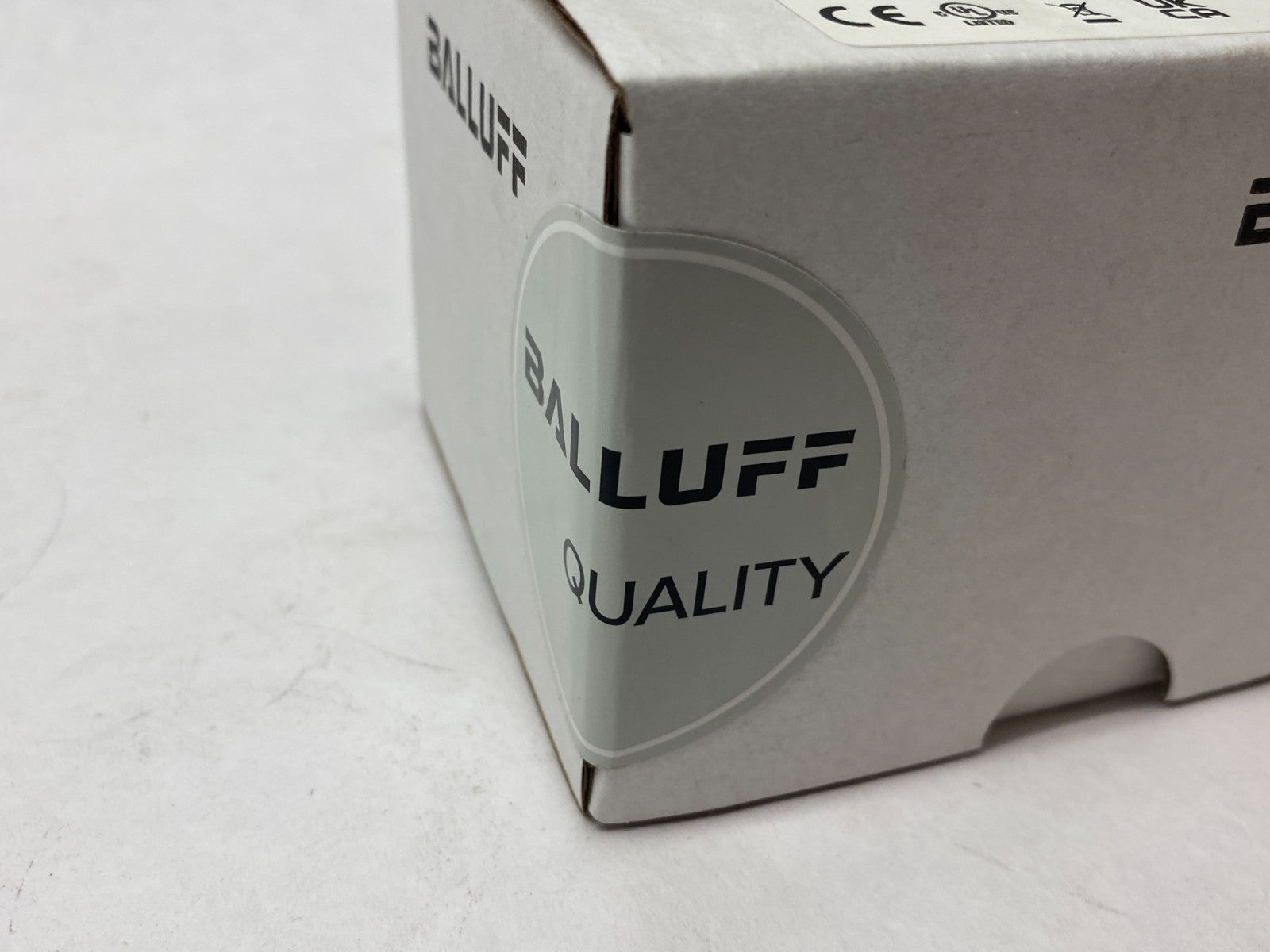 Balluff BNI00CZ SmartLight Compact LED Signal Light 6-Seg, BNI IOL-803-102-R036 - Maverick Industrial Sales
