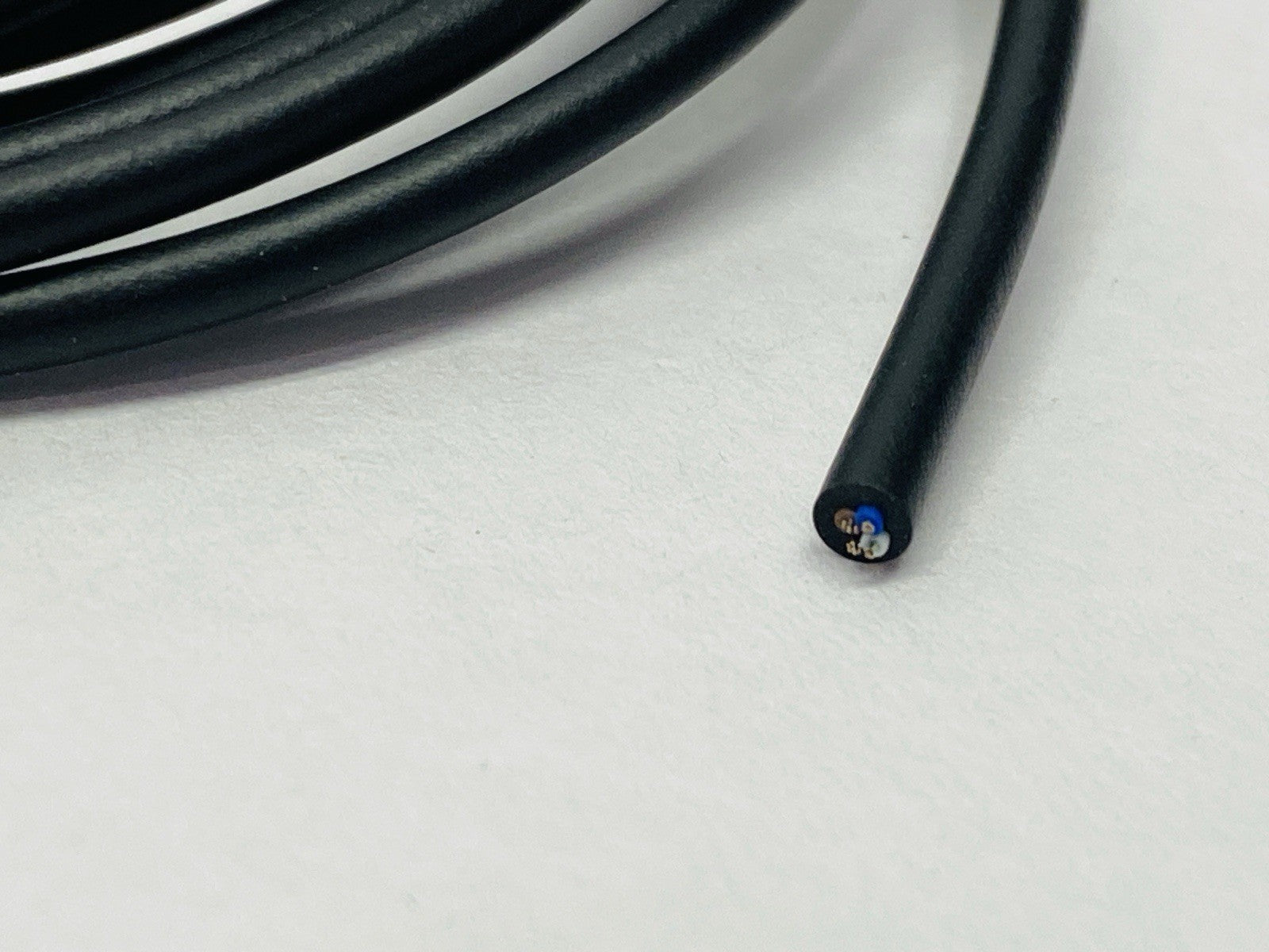 Omron EE-1006 Photomicro Sensor Cordset 2m LOT OF 3 - Maverick Industrial Sales