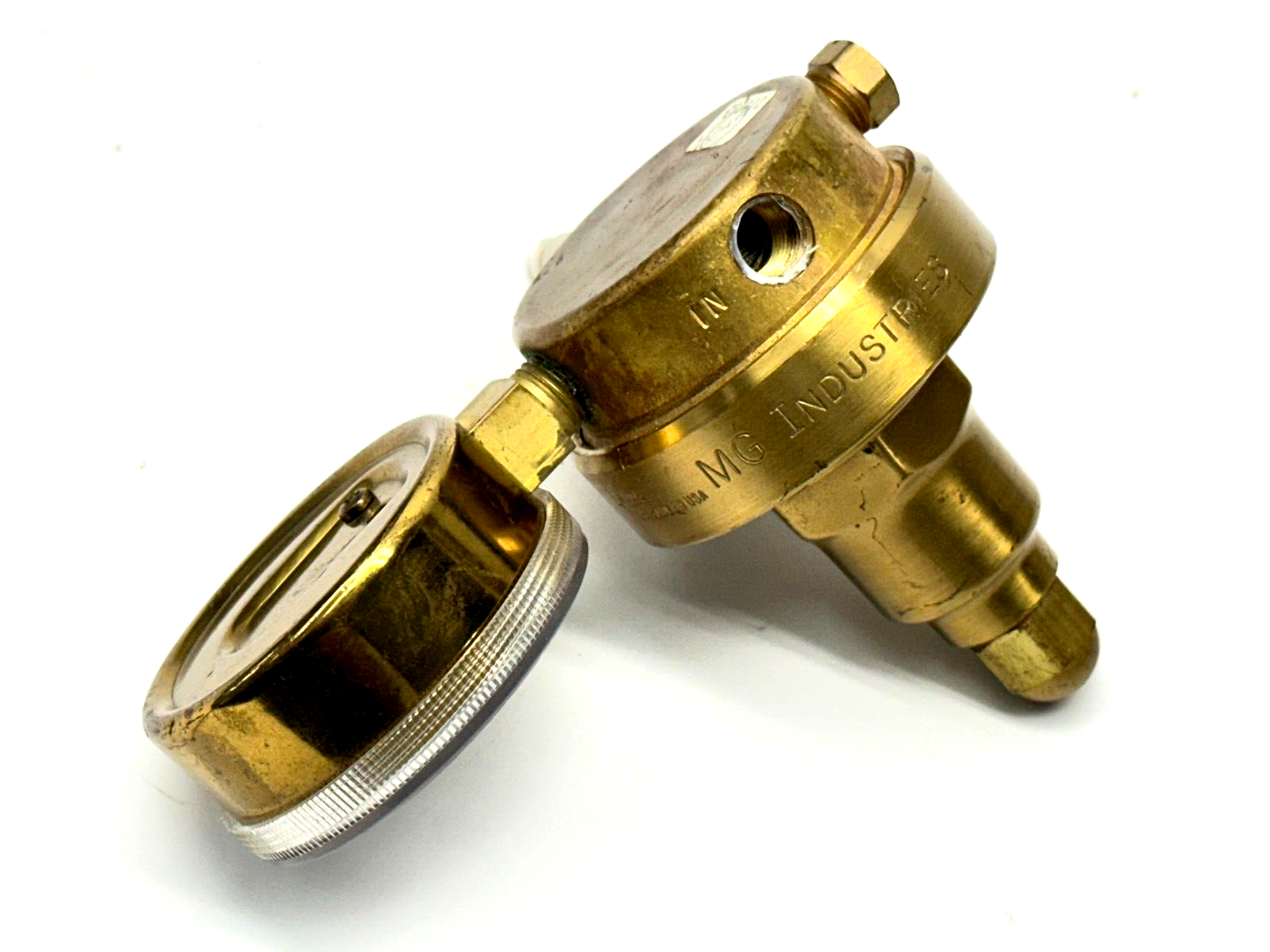 Victor 9-1627 MG Industries Gas Regulator Valve w/ Gauge 30PSI 200kPa - Maverick Industrial Sales