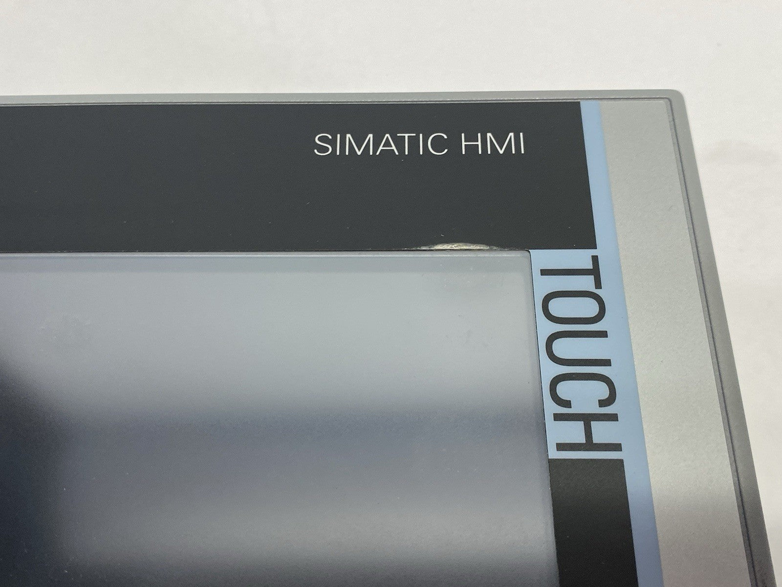 6AV2124-0MC01-0AX0 | Siemens SIMATIC HMI TP1200 Comfort Panel, Touch Op. 12" TFT - Used - Maverick Industrial Sales