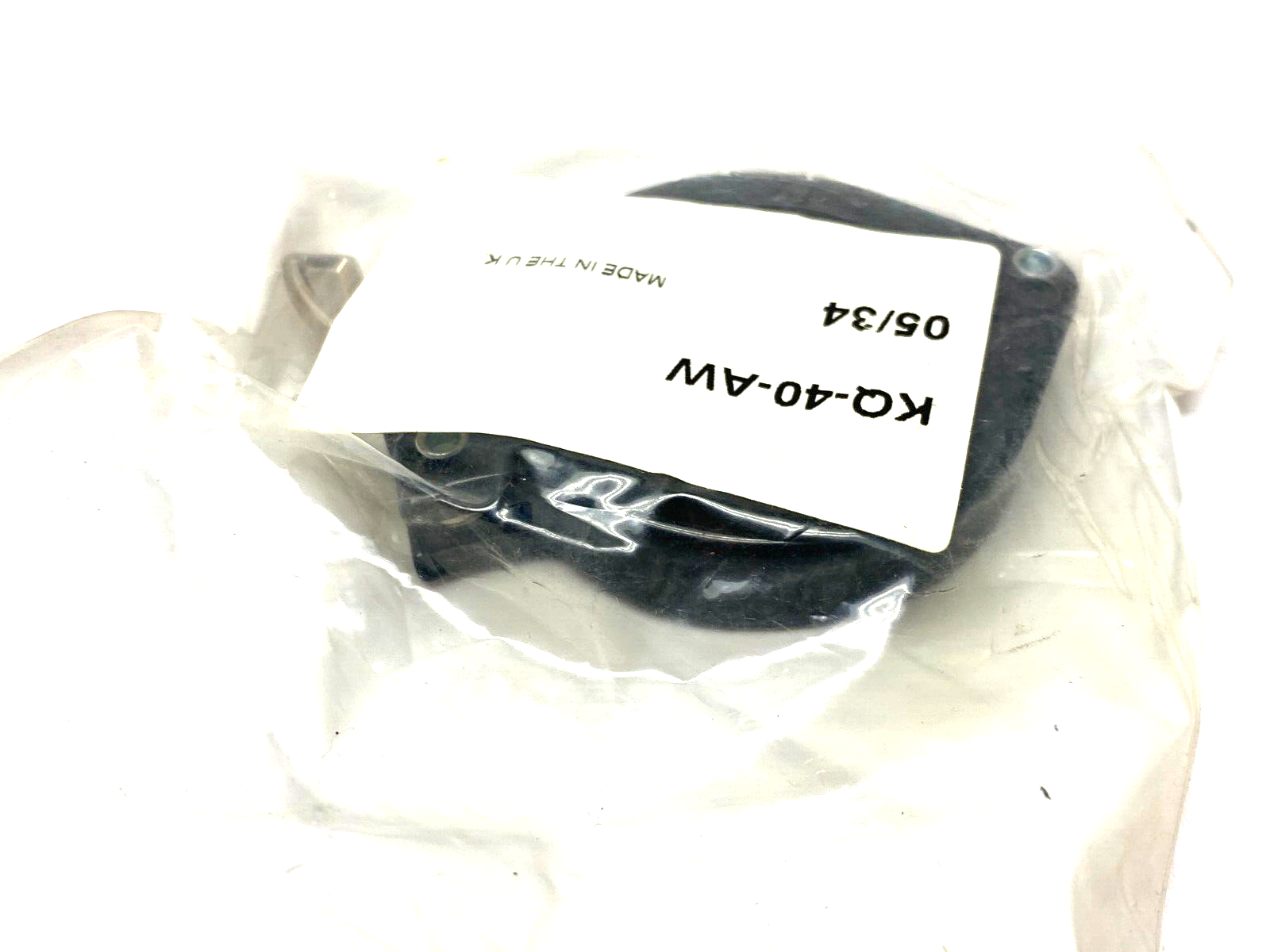 Agilent KQ40AW Wing Nut Quick-Clamp NW40 Black Finish - Maverick Industrial Sales
