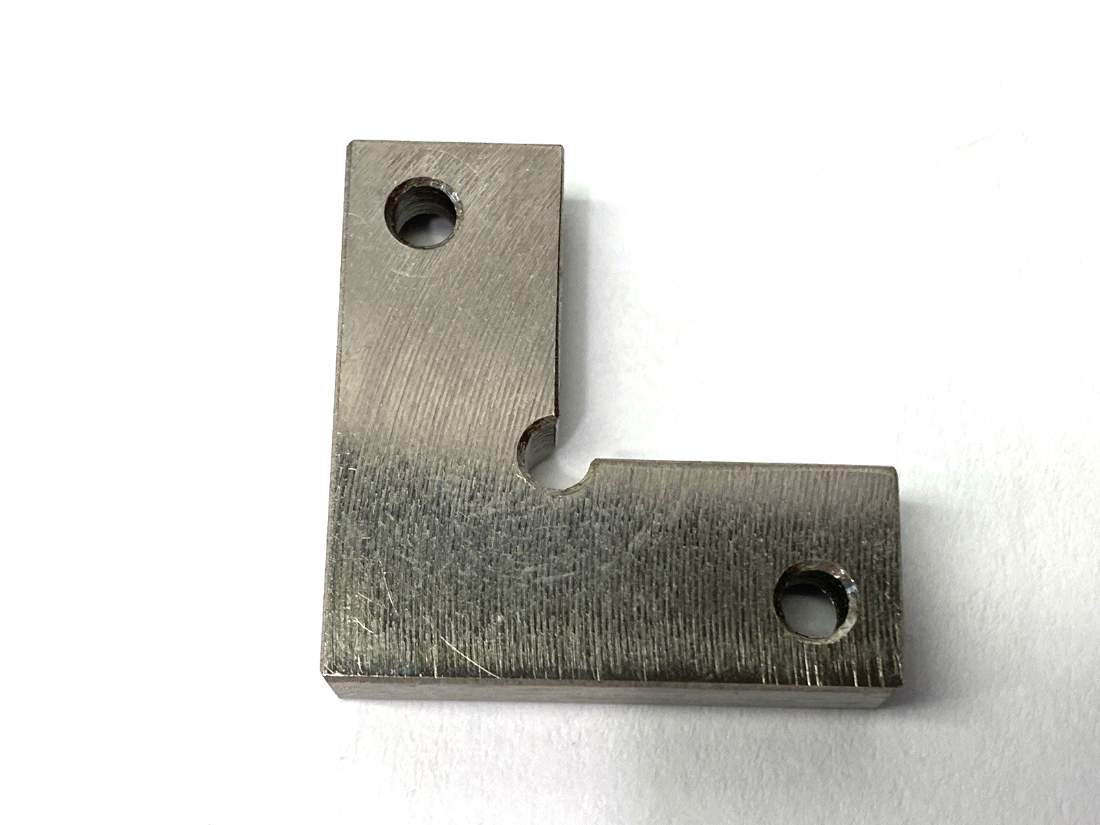 Misumi WGLMC-30-8-12 L-Shaped Guide 30 x 8 x 12mm 1045 Carbon Steel LOT OF 11 - Maverick Industrial Sales