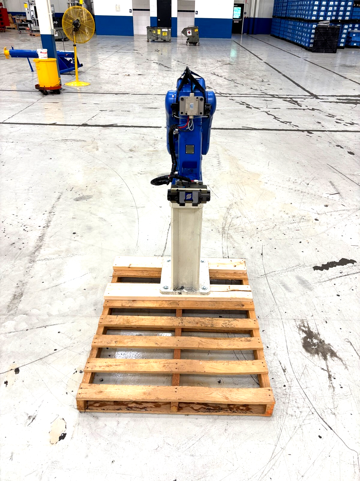 Yaskawa YR-1-06VX8-A00 Robot Arm & Pedestal, 8 KG Payload, 2017 - Maverick Industrial Sales