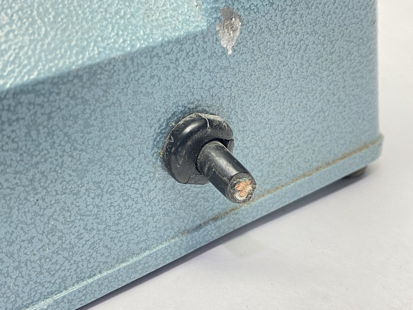 TISH-105 | TEW Impulse Hand Sealer 110-120VAC CUT CORDSET - For parts or not working - Maverick Industrial Sales