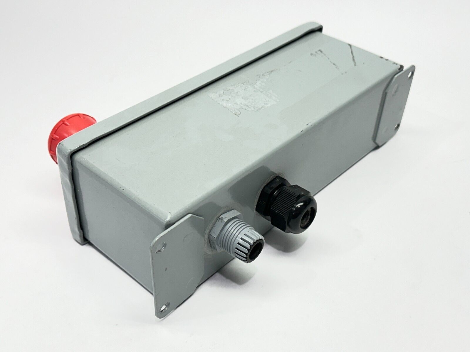 Hoffman E4PBGXM w/ Allen Bradley 800P-U2F3F3 800FP-FA2 800FM-MT4 800FP-LE3 - Maverick Industrial Sales