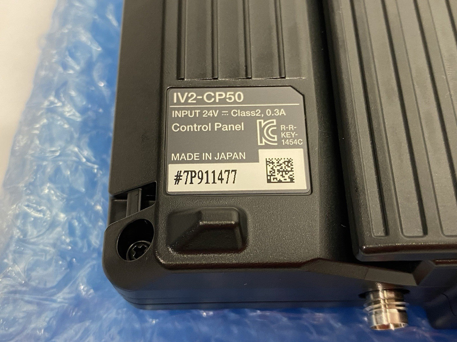 IV2-CP50 | Keyence Control Panel, Analog resistive, 5.7" TFT color LCD, 640 × 480 - New – Open box - Maverick Industrial Sales