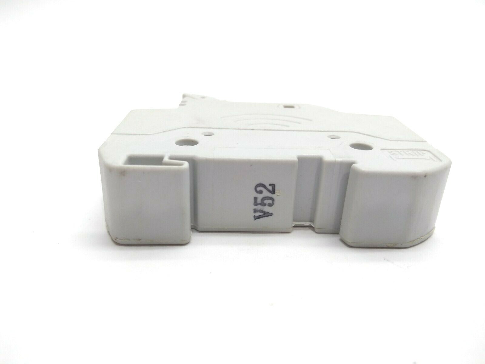 CHM1DIU | Cooper Bussmann 32A Fuseholder Rail Mount - New – Open box - Maverick Industrial Sales