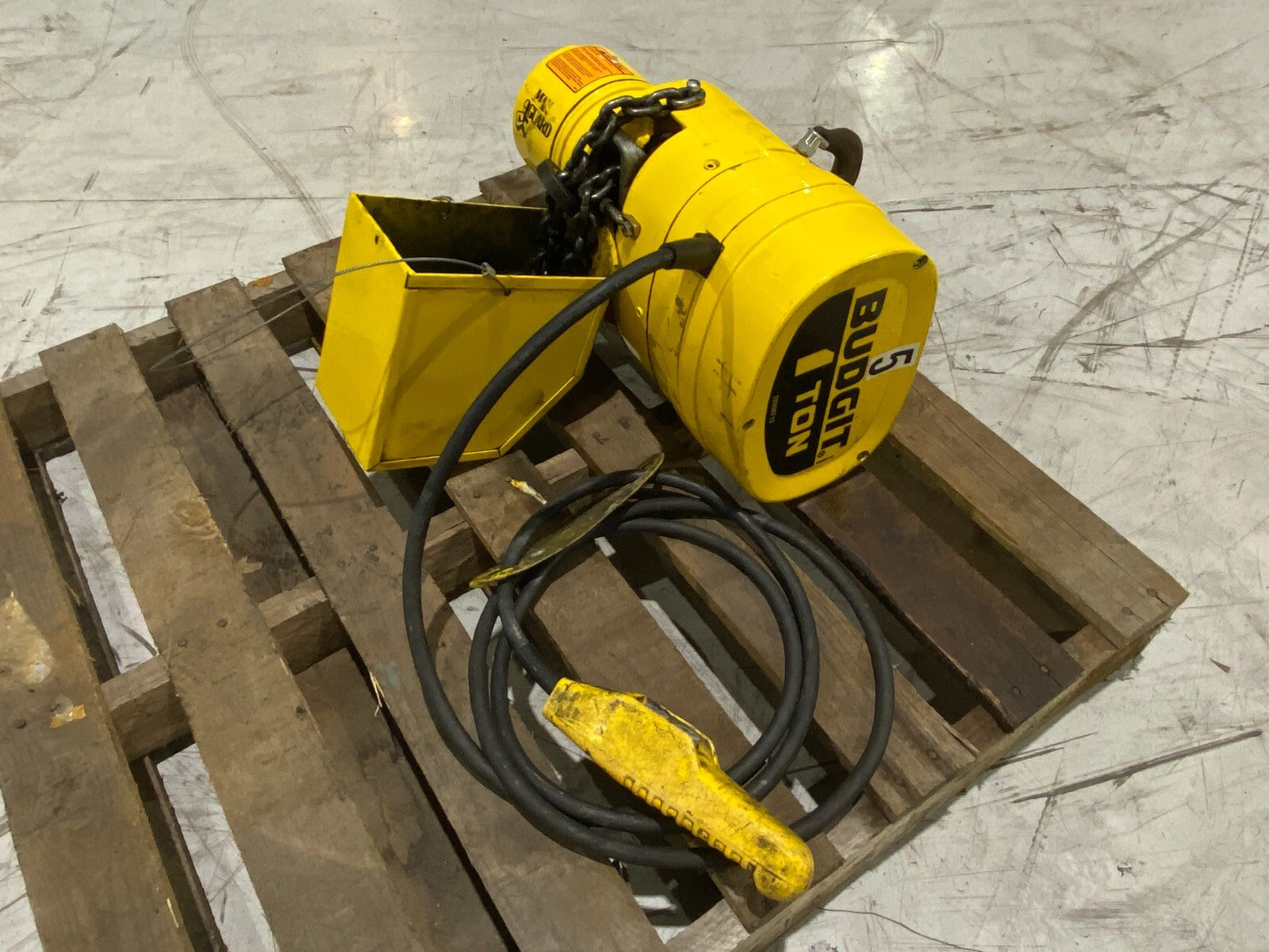 Yale Lift-Tech BEHC0116 ManGuard Budgit Electric Chain Hoist 1-Ton Capacity 1HP - Maverick Industrial Sales