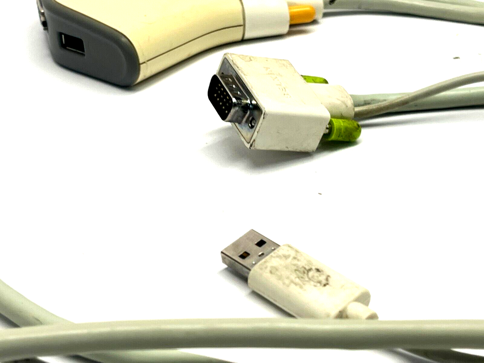 Belkin F1DF102U 2-Port External KVM Switch - Maverick Industrial Sales