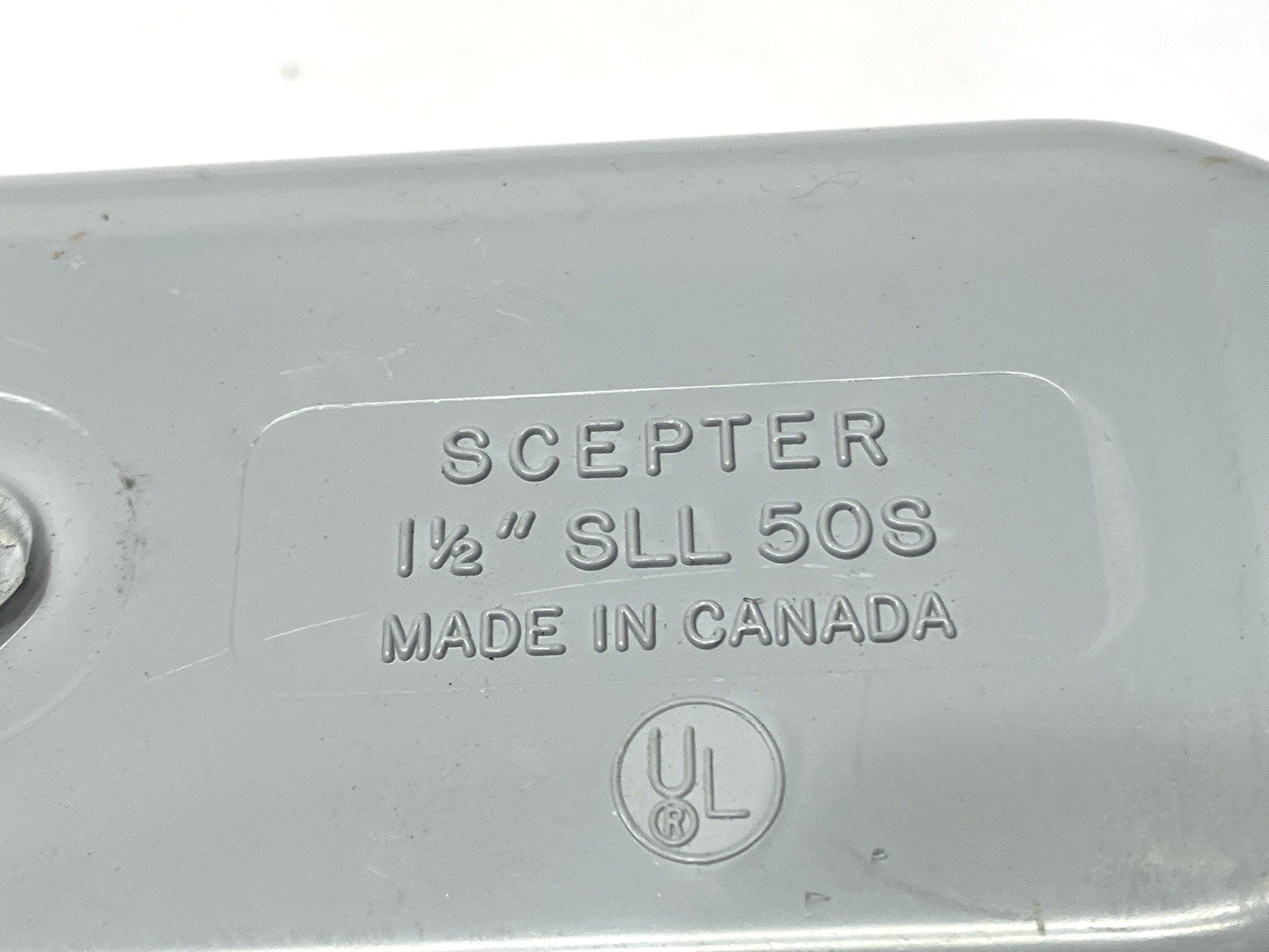SLL 50S | Scepter PVC Conduit Body Right Angle Line Left 1-1/2" LOT OF 2 - New – Open box - Maverick Industrial Sales