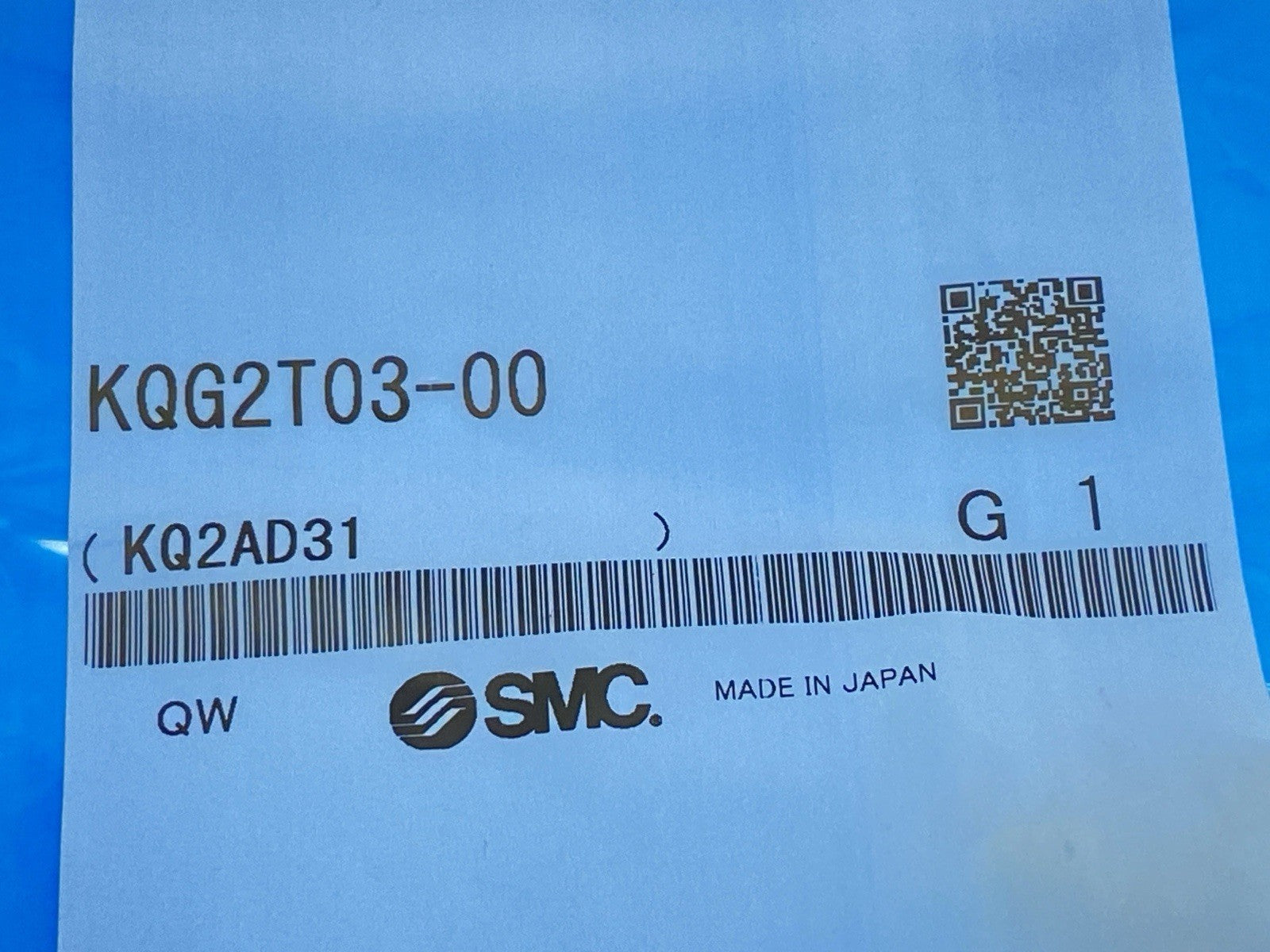 KQG2T03-00 | SMC KQC Union Tee Fitting Stainless Steel 5/32" OD - New - Maverick Industrial Sales