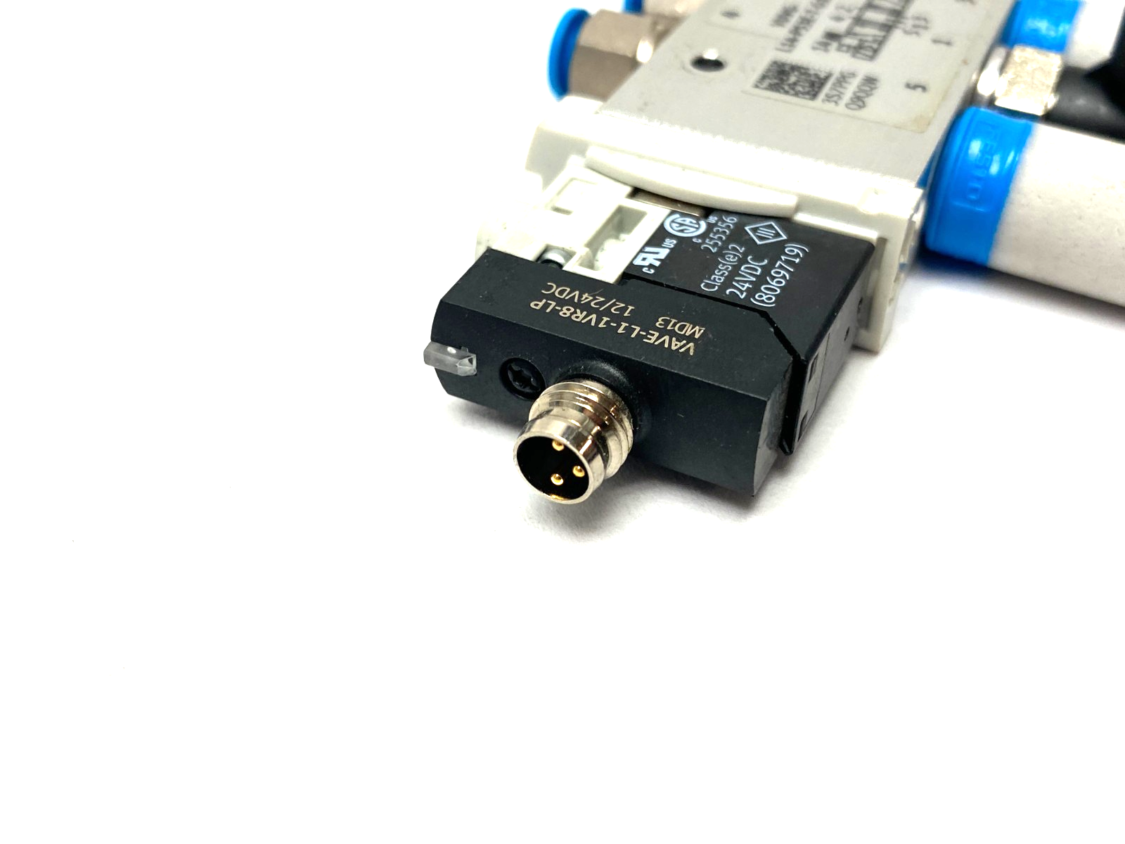 Festo VUVG-L14-P53E-T-G18-1P3 Solenoid Valve 566502 w/ VAVE-L1-1VR8-LP Sub-Bases - Maverick Industrial Sales