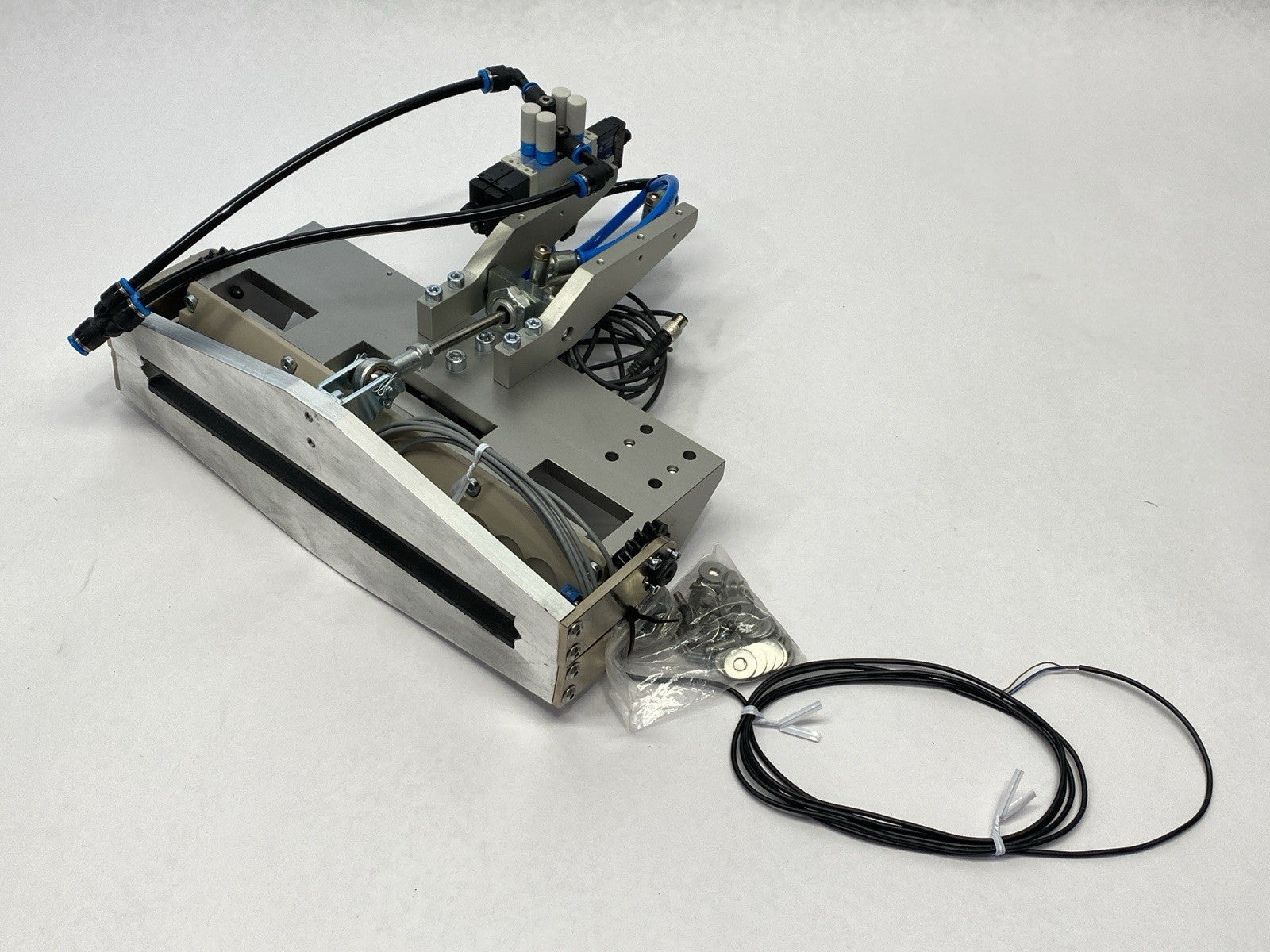 Manz Automation 81607358 Gripper Assembly A.01008.01 - Maverick Industrial Sales