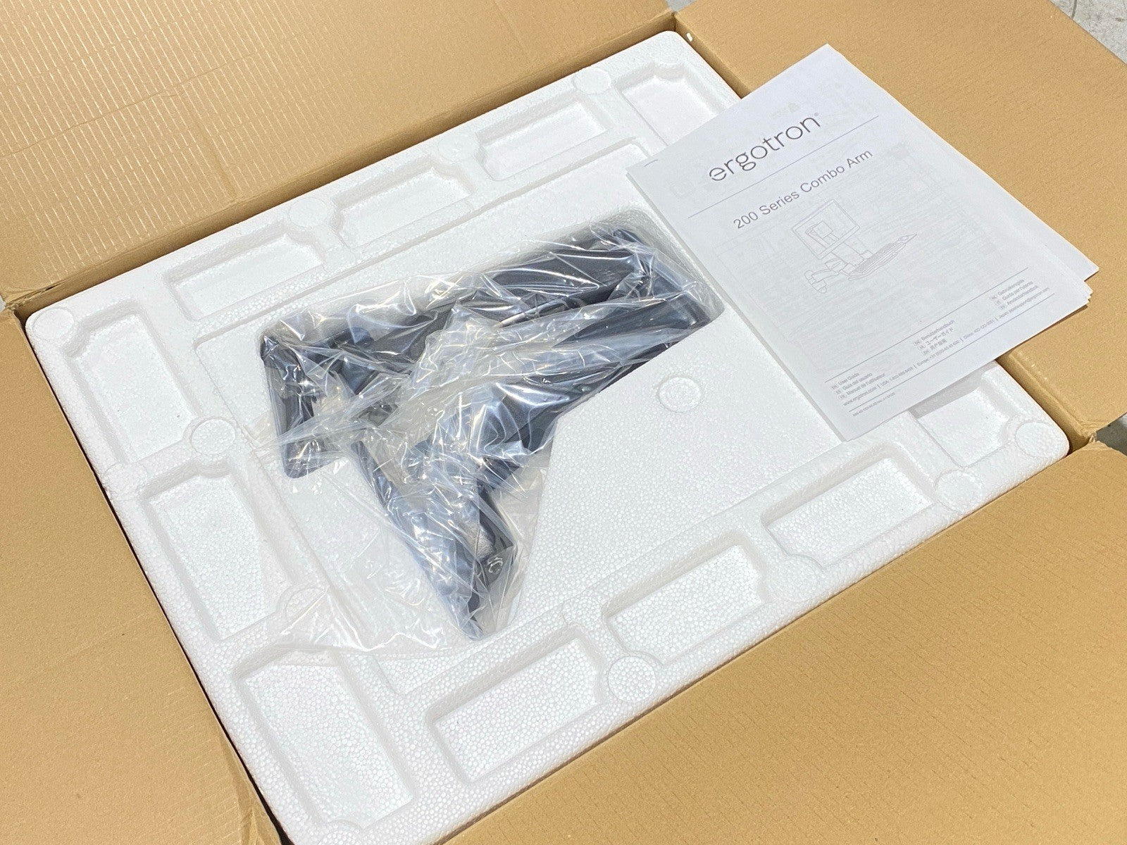 45-230-200 | Ergotron 200 Series Combo Arm Keyboard & Monitor Mount Black - Open box - Maverick Industrial Sales